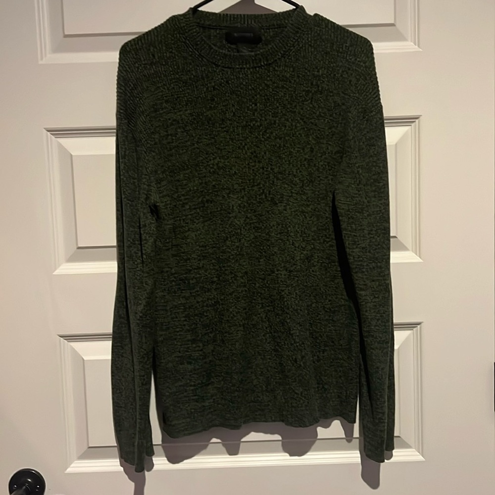 Dark green long sleeve sweater